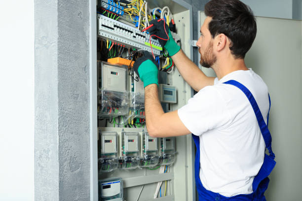 Best Affordable Emergency Electrician  in Windsor, NC